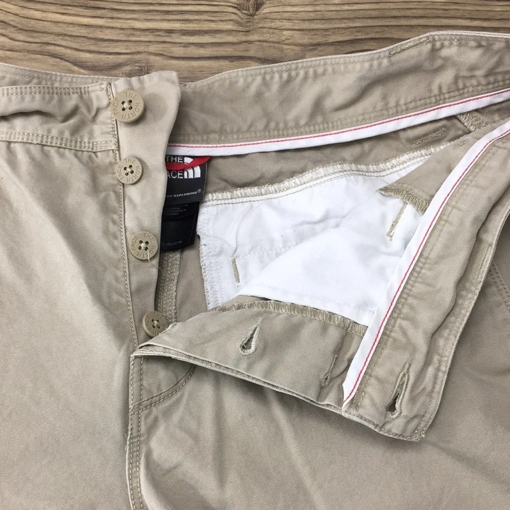 The North Face Tan Chino‎ Shorts Mens Medium Flat Front 100% Cotton
